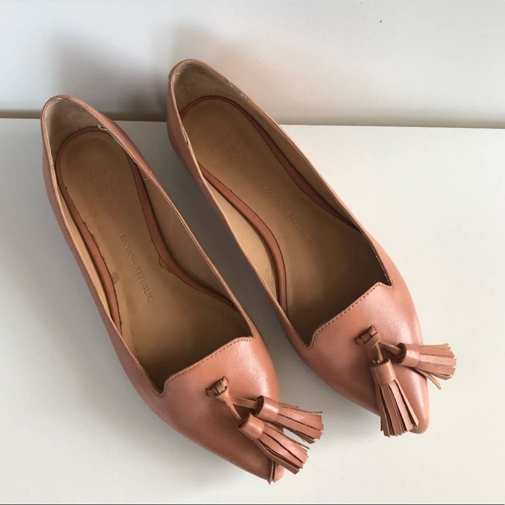 Banana Republic Tassle Loafers